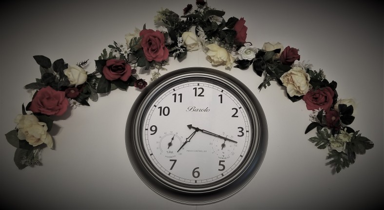 clock (2)